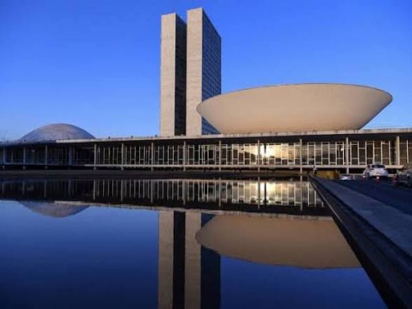 Paraná muda perfil da bancada na Câmara; PL e PT dividem protagonismo